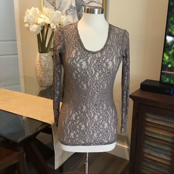 BKE LONG SLEEVES LACE BLOUSE size L - Picture 4 of 7